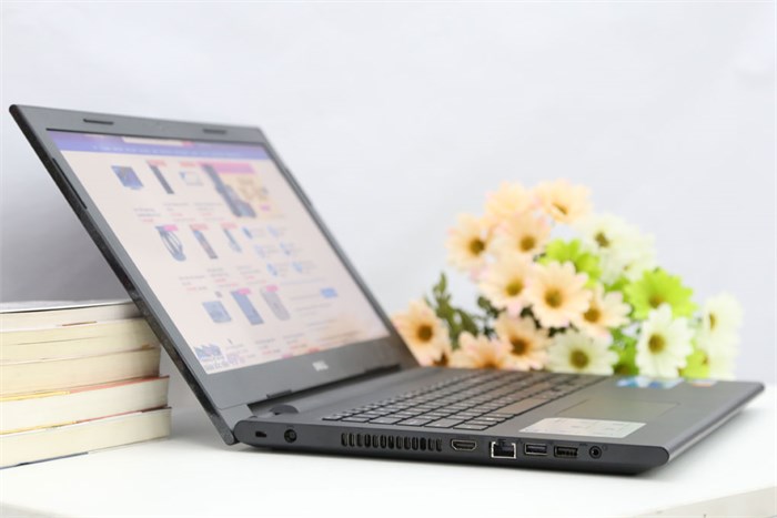 Laptop Dell Inspiron 3542 34004G50W8 Màu Đen