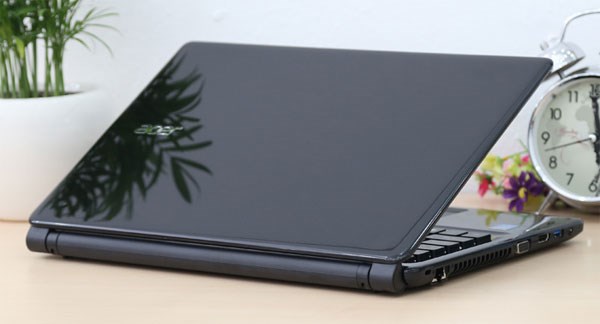 Siêu mỏng nhẹ, thời trang, thanh lịch Acer Aspire E1 410 laptop giá rẻ