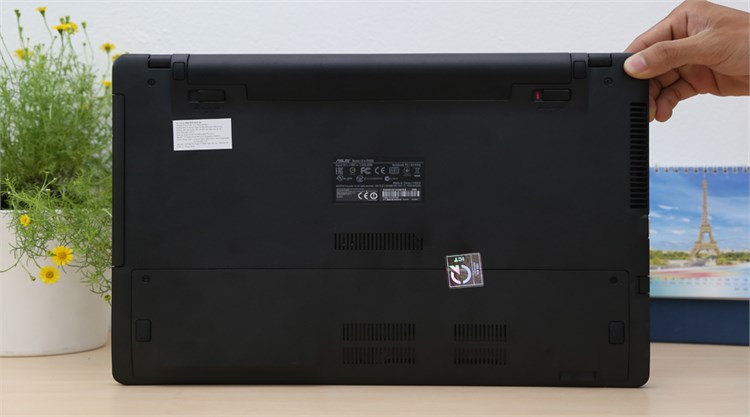 Laptop Asus P550LD 54214G50G