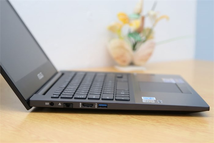 Laptop Asus B400 53334G50W8 Màu Đen