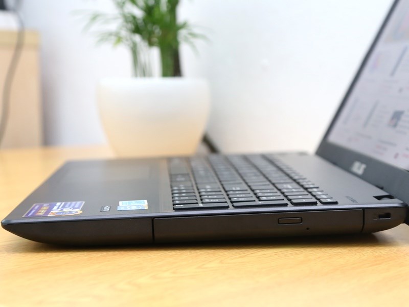 Asus X551CA 10072G50 - 6