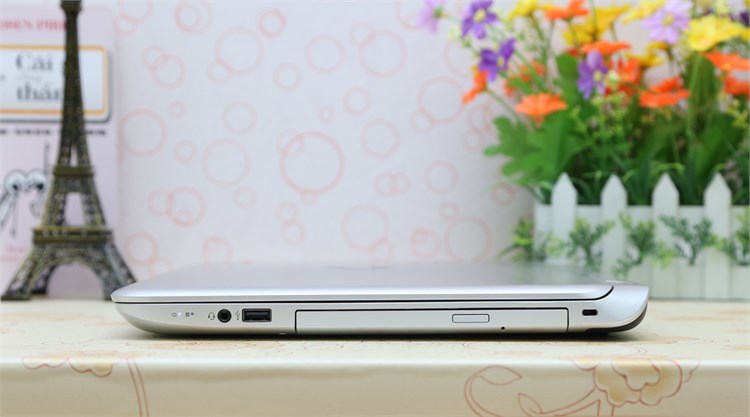 Laptop HP Pavilion 15 p081TX 54214G50GW8