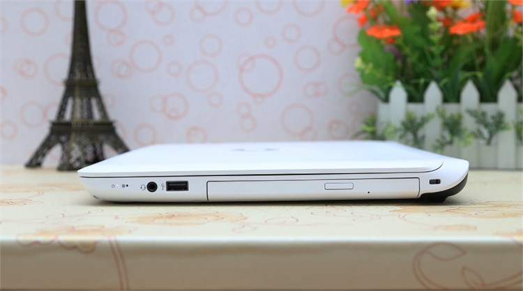 Laptop HP Pavilion 14 v023TU 34034G50W8