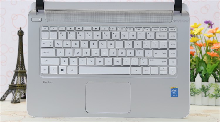 Laptop HP Pavilion 14 v023TU 34034G50W8