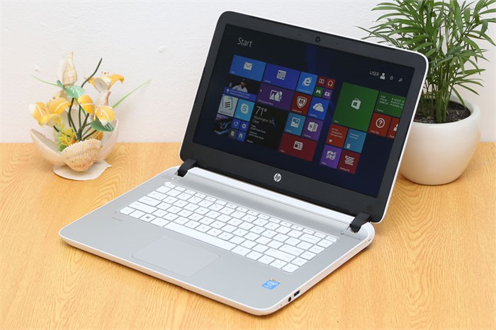 Laptop HP Pavilion 14 v023TU 34034G50W8