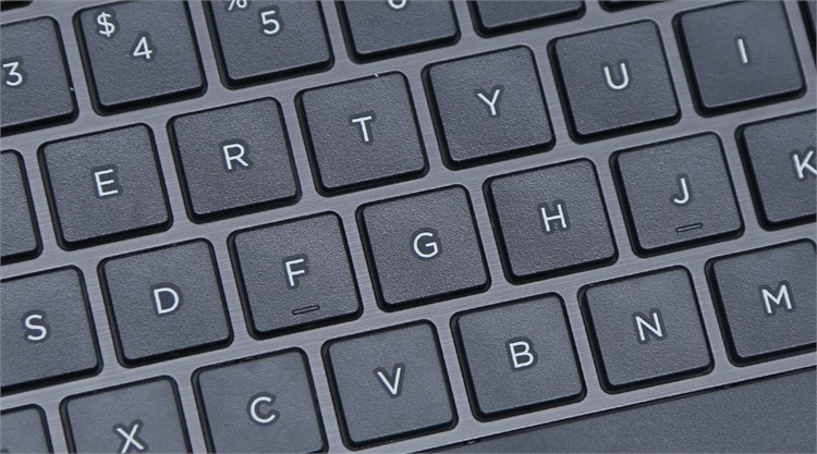 Laptop HP Pavilion 14 v024TU 54214G50W8