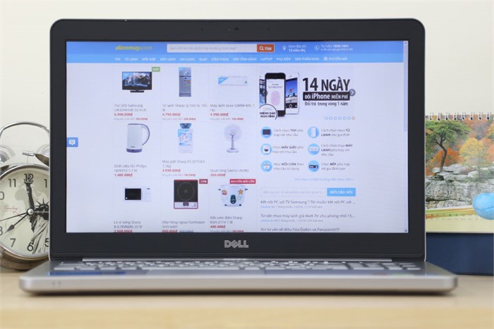 Laptop Dell Inspiron 7537 54216G50G Màu Bạc