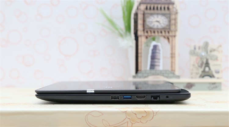 Laptop Acer Aspire V3 371 54214G50Dn Màu Xám