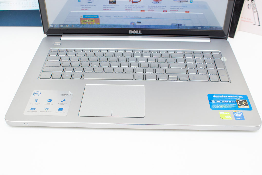 Laptop Dell Inspiron 7737 745116G1TGW8T Màu Bạc