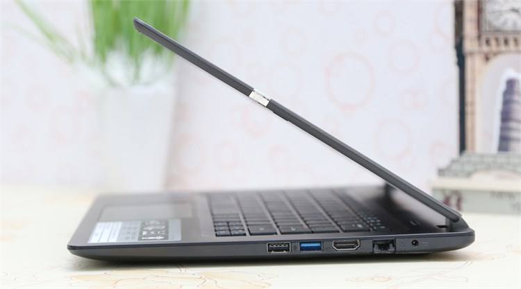 Laptop Acer Aspire V3 371 34034G50Dn Màu Xám