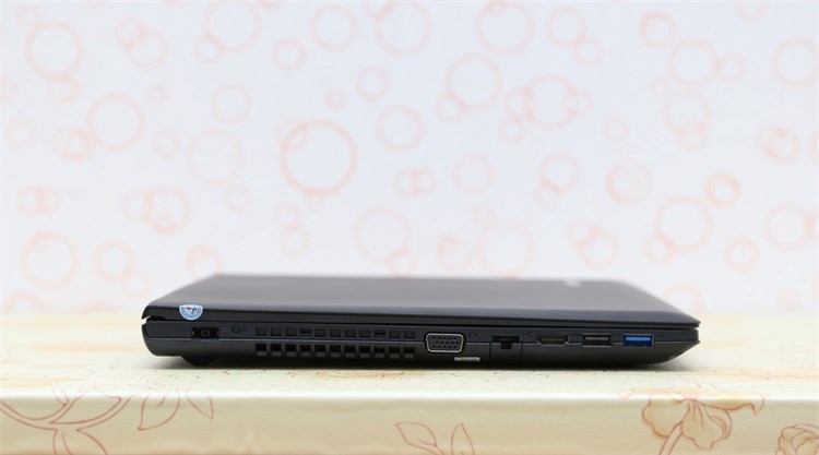 Laptop Lenovo G4030 23532G50W8 (80FY009CVN) Màu Đen