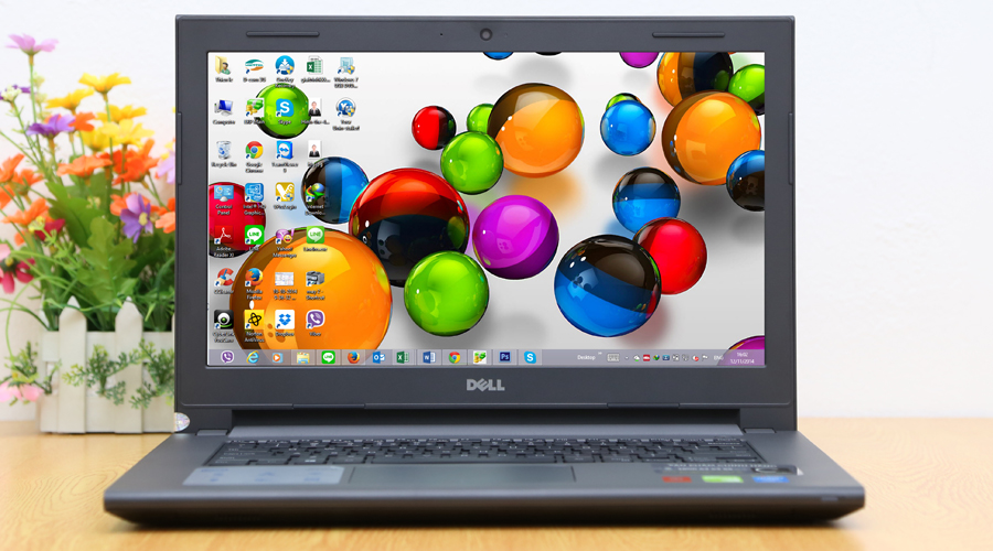 <p>C&ocirc;ng nghệ m&agrave;n h&igrave;nh HD WLED Truelife cho khả năng hiển thị tốt trong nhiều điều kiện &aacute;nh s&aacute;ng nhờ c&oacute; độ tương phản tốt, đem lại sự thoải m&aacute;i khi sử dụng đặc biệt l&agrave; khi xem phim, chơi game</p>