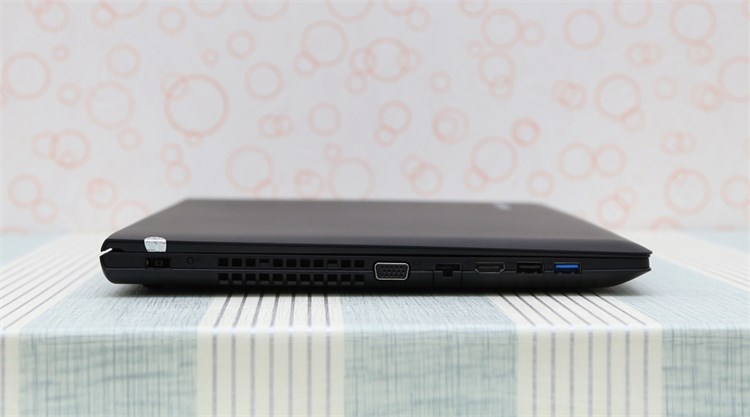 Laptop Lenovo G5070 74514G50G Màu Đen