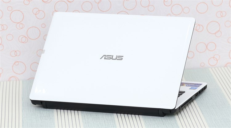 Laptop Asus K450LAV 34012G50