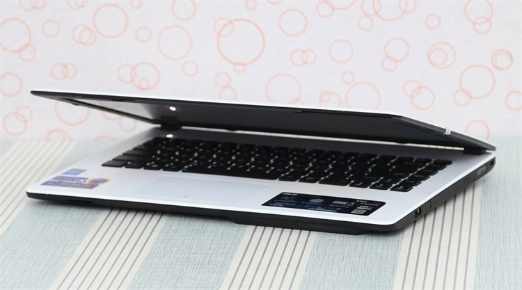 Laptop Asus K450LAV 34012G50