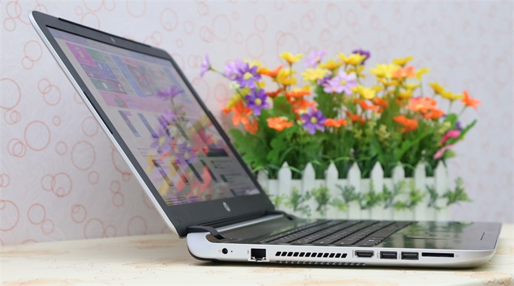 Laptop HP Pavilion 15 p083TX 74514G1TGW8