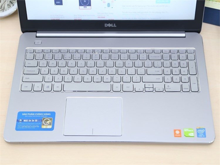 Laptop Dell Inspiron 7537 75418G1TGW8 Màu Bạc
