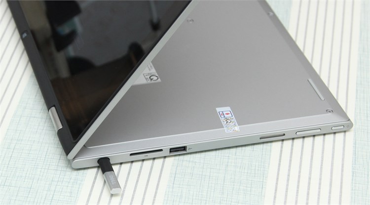 Laptop Dell Inspiron 7347 Flip 54218G500GW8 Màu Bạc