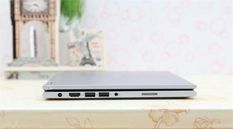 Laptop Dell Inspiron 7347 Flip 54218G500GW8 Màu Bạc