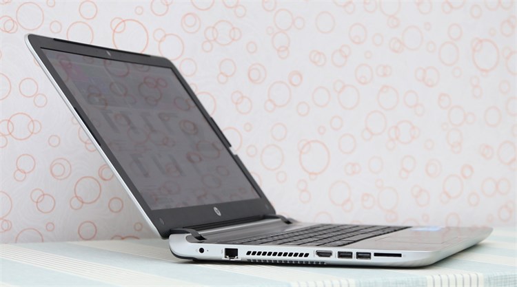 Laptop HP Pavilion 15 p047TU 34034G50W8