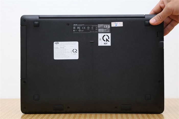 Laptop Asus X453MA Celeron N2830/2G/500G Màu Đen