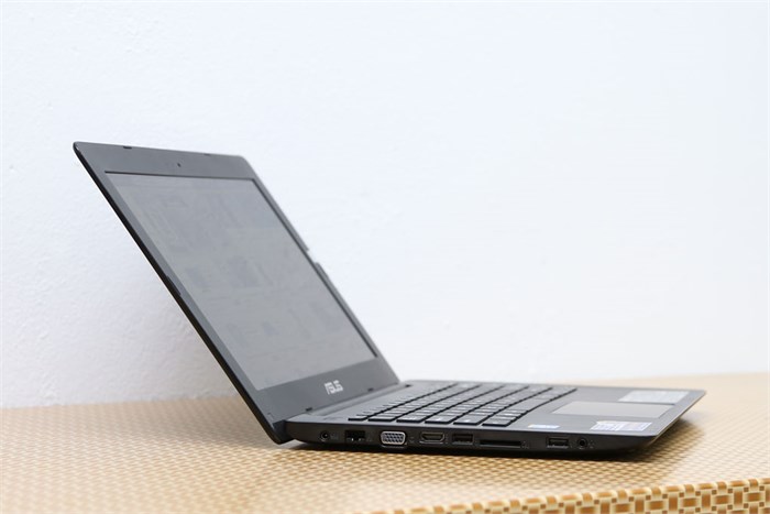 Laptop Asus X453MA Celeron N2830/2G/500G Màu Đen