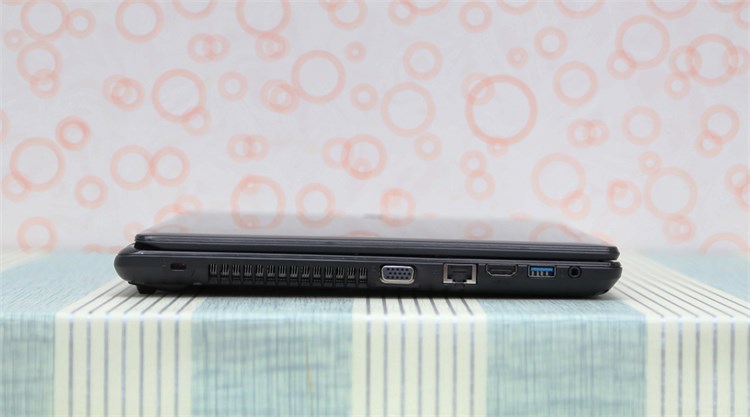 Laptop Acer Aspire E5 471 54214G50