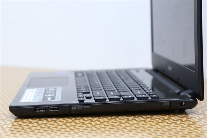 Laptop Acer Aspire E5 471 54214G50 Màu Đen
