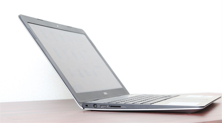 Laptop Dell Inspiron 5547 74518G1TGW8 Màu Bạc