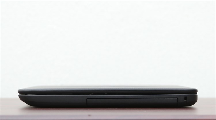 Laptop Dell Inspiron 3531 28304G50