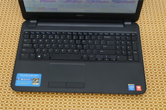 Laptop Dell Inspiron 3531 28304G50