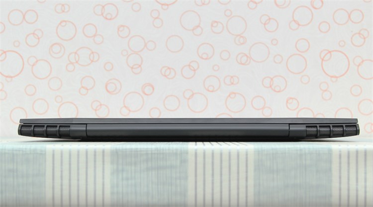 Laptop Lenovo Y5070 74718G1TGW8 Màu Đen