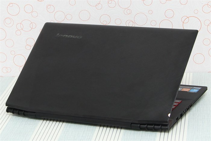 Laptop Lenovo Y5070 74718G1TGW8 Màu Đen