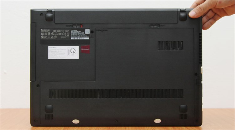 Laptop Lenovo G5070 i3 4005U/2GB/500GB/Win8.1 Màu Đen