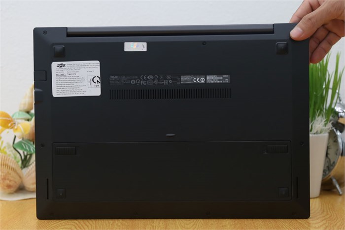 Laptop Asus PU401LA i7 4500U/8G/500G/Win8