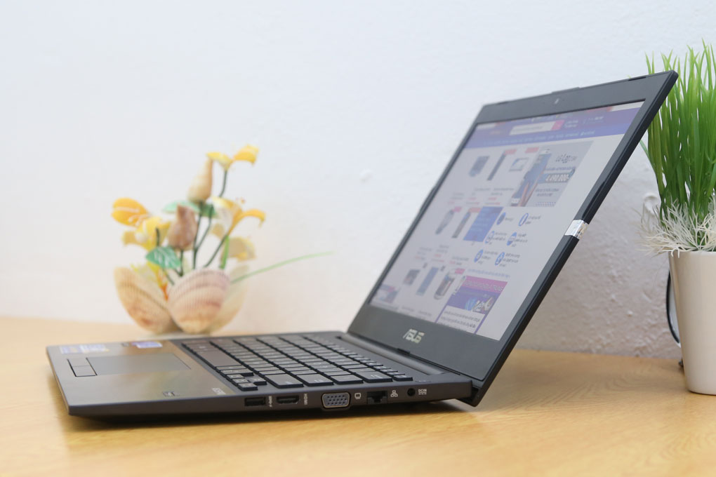 Laptop Asus PU401LA i7 4500U/8G/500G/Win8 Màu Đen - Xám