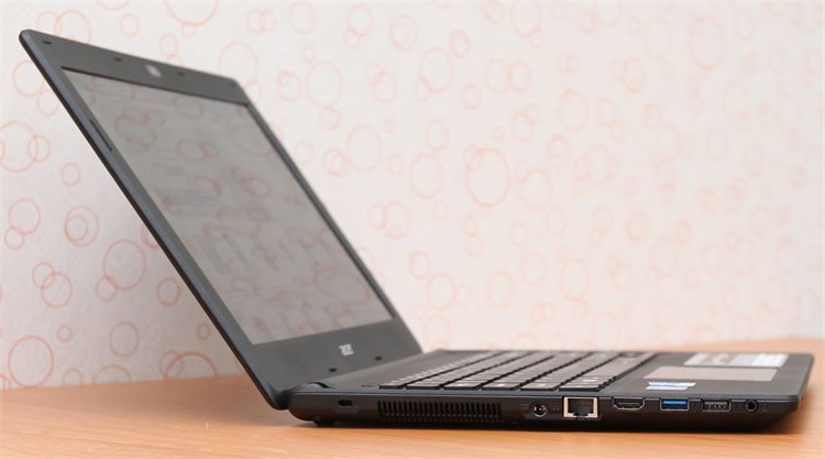 Laptop Acer Aspire ES1 411 N3540/4G/500G/Win8.1/KhôngDVD Màu Đen