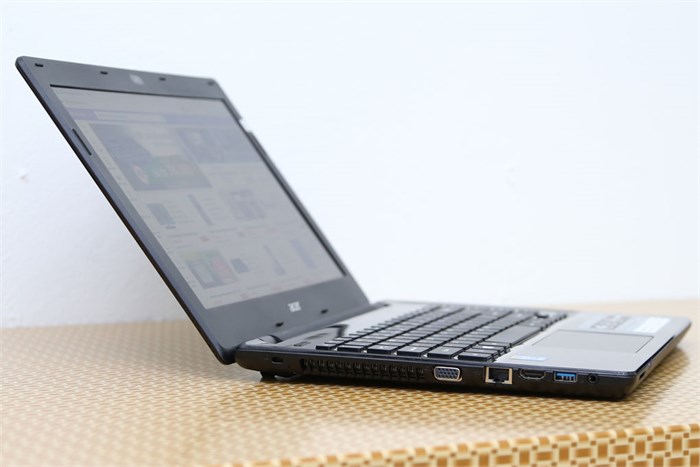 Laptop Acer Aspire E5 471 i3 4005U/4G/500G/Win8.1/Không DVD Màu Đen
