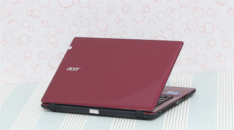 Laptop Acer Aspire E5 471 i3 4005U/4G/500G/Win8.1/Không DVD Màu Đỏ