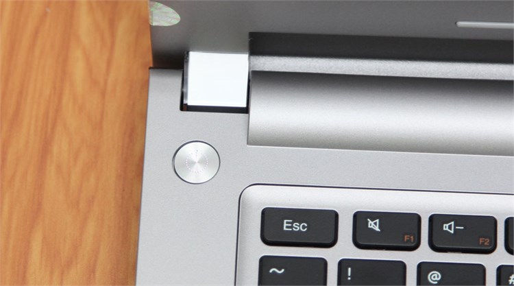 Laptop Lenovo S410 i3 4030U/4G/500G/Win8.1 Màu Nâu