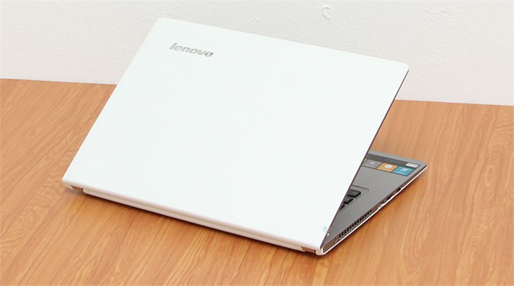 Laptop Lenovo S410 i3 4030U/4G/500G/Win8.1 Màu Trắng