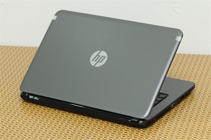 Laptop HP 14 r068TU i3-4030U/4G/500G/Win8.1 Màu Xám