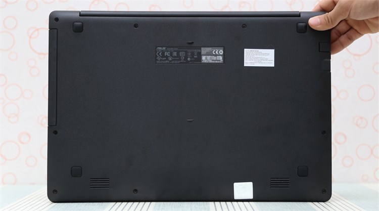 Laptop Asus X553MA N3540/2GB/500GB/Win 8.1