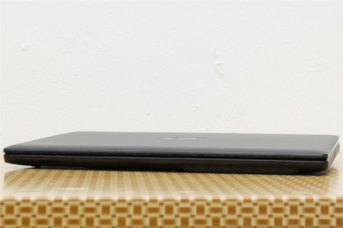 Laptop Asus X452LAV i3 4030U/2GB/500GB/Win8.1 Màu Đen