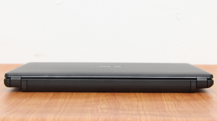 Laptop Asus X452LAV i3 4030U/2GB/500GB/Win8.1