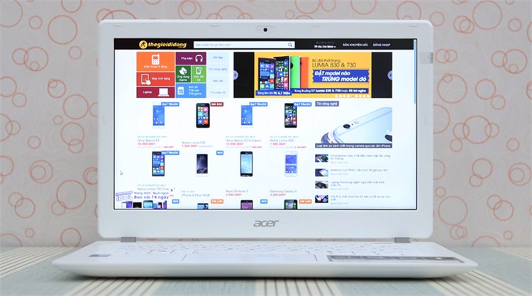 Laptop Acer Aspire V3 371 i5 4210U/4G/500G/Win8.1 Màu Trắng