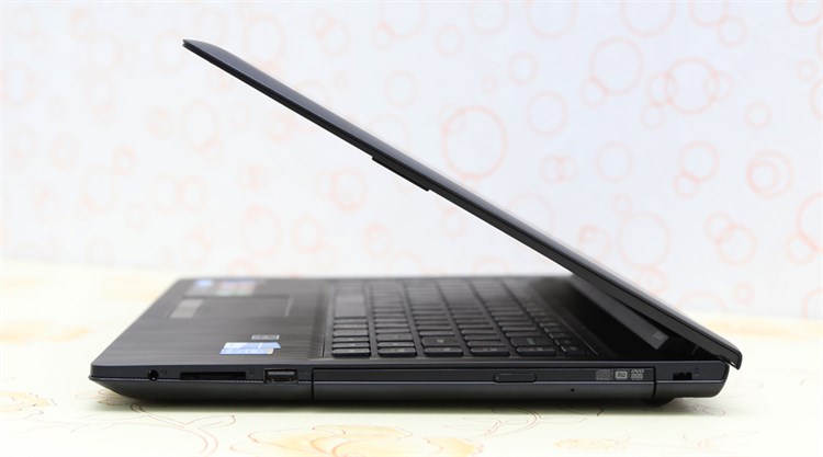 Laptop Lenovo G4030 N2840/2G/500GB/Win8.1 Màu Đen