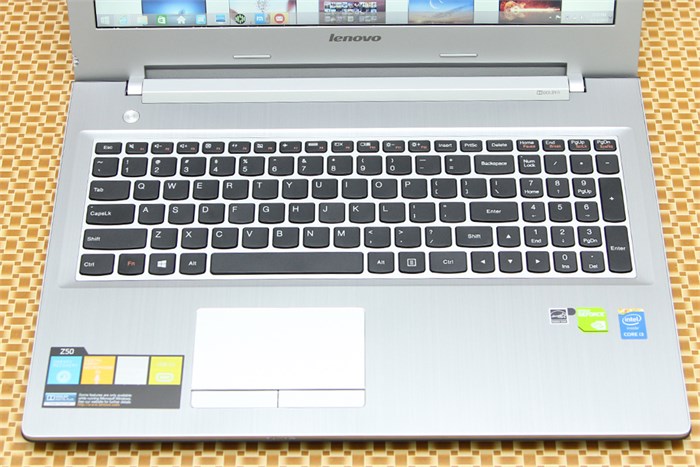 Laptop Lenovo Z5070 i3 4030U/4G/500G/VGA2G/Win8.1 Màu Bạc