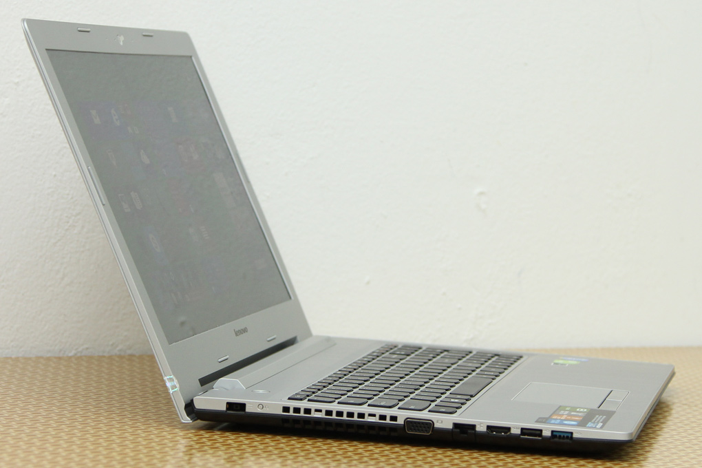 Lenovo Z5070 i3 4030U/4G/500G/VGA2G/Win8.1 - 4