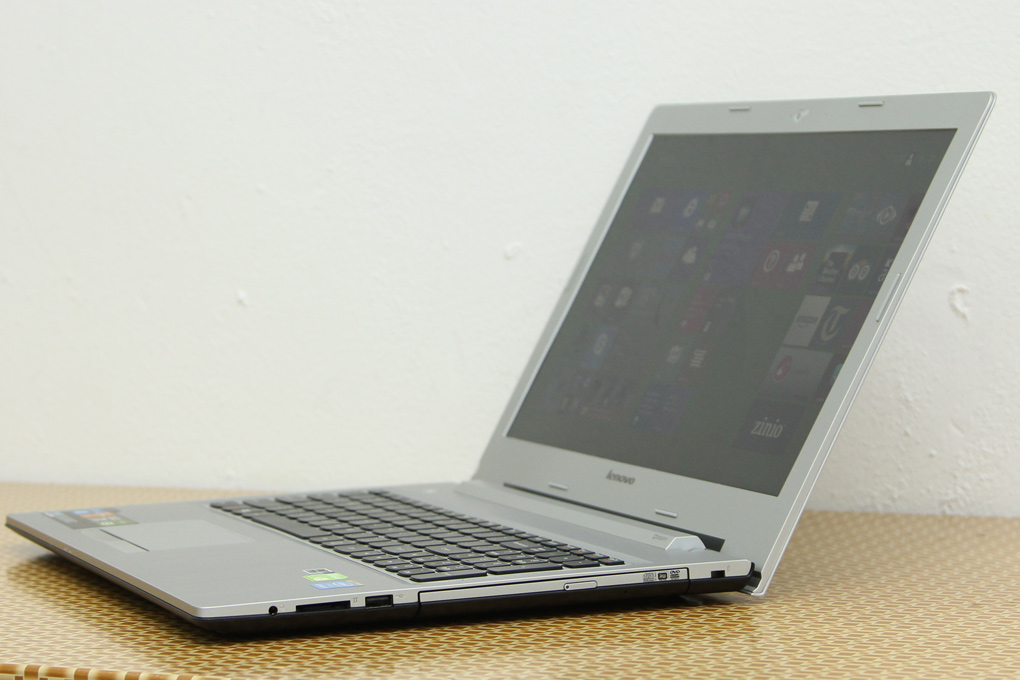 Lenovo Z5070 i3 4030U/4G/500G/VGA2G/Win8.1 - 7